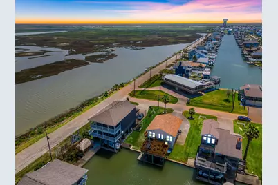 16506 Tampico Way, Galveston, TX 77554 - Photo 49