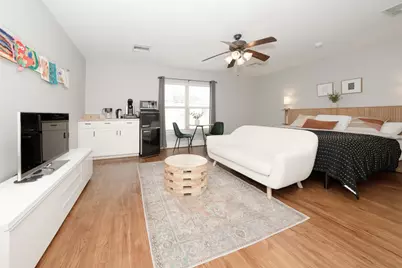 313 E 25th Street, Houston, TX 77008 - Photo 43