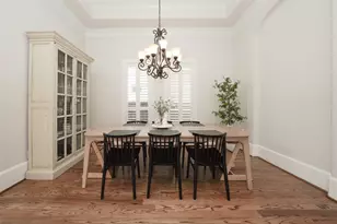 313 E 25th St, Houston, TX 77008 - Photo 9