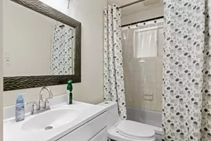 9702 Tiltree St, Houston, TX 77075 - Photo 13