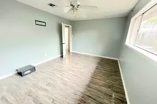 9702 Tiltree St, Houston, TX 77075 - Photo 9