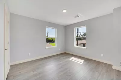 127 Egret Canal N, Baytown, TX 77523 - Photo 21