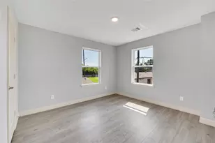 127 Egret Canal N, Baytown, TX 77523 - Photo 21