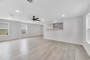 127 Egret Canal N, Baytown, TX 77523 - Photo 7