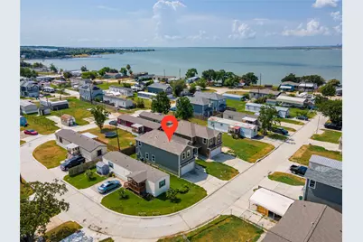 127 Egret Canal N, Baytown, TX 77523 - Photo 1