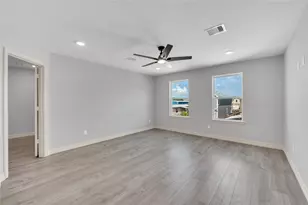127 Egret Canal N, Baytown, TX 77523 - Photo 17