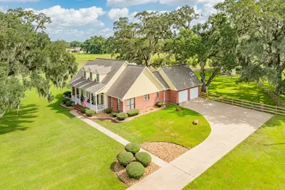 1619 Flintlock Court, Angleton, TX 77515 - Photo 43