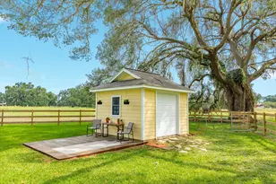 1619 Flintlock Ct, Angleton, TX 77515 - Photo 41