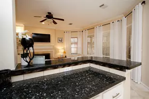 19 E Sunny Slope Cir, The Woodlands, TX 77381 - Photo 13