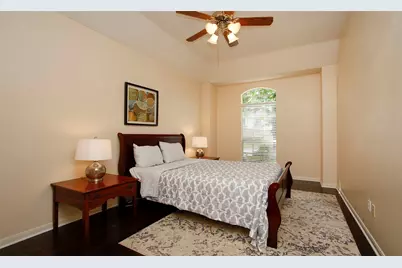 19 E Sunny Slope Circle, The Woodlands, TX 77381 - Photo 29
