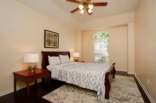 19 E Sunny Slope Cir, The Woodlands, TX 77381 - Photo 29