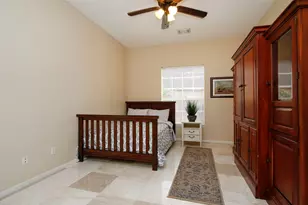 19 E Sunny Slope Cir, The Woodlands, TX 77381 - Photo 31