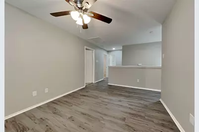 12522 Sterlingstone Drive, Houston, TX 77066 - Photo 17