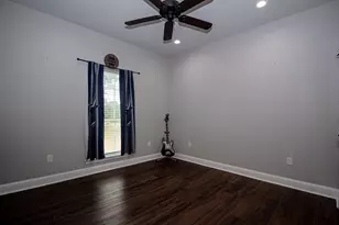 365 Running Deer Rd, Grapeland, TX 75844 - Photo 17