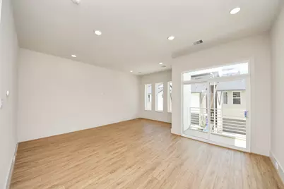 5907 Urban Pines Street, Houston, TX 77091 - Photo 3