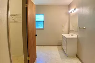 964 County Rd 676, Dayton, TX 77535 - Photo 13