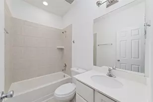 3508 Saxton Green Rd, Pearland, TX 77584 - Photo 7