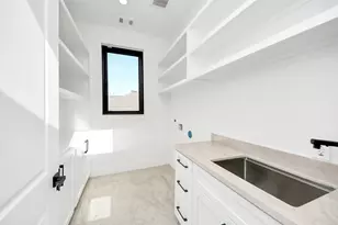 4708 Laurel St, Bellaire, TX 77401 - Photo 31