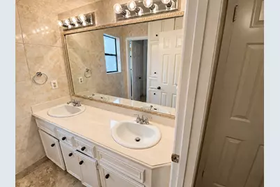 2058 Parkdale Drive, Houston, TX 77339 - Photo 19