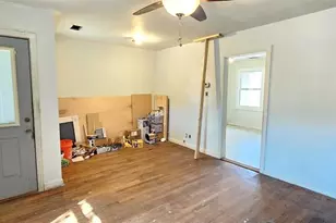 518 Azalea Ave, Orange, TX 77630 - Photo 3