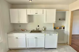 518 Azalea Ave, Orange, TX 77630 - Photo 7