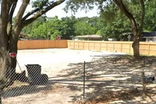 43 N Wickerwood St, Houston, TX 77080 - Photo 1