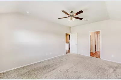 8015 Tamarind Lane, Baytown, TX 77521 - Photo 13