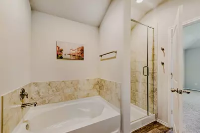 8015 Tamarind Lane, Baytown, TX 77521 - Photo 17