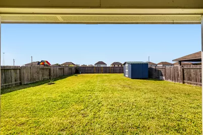 8015 Tamarind Lane, Baytown, TX 77521 - Photo 27