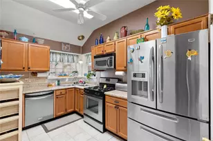 15730 Castorglen Dr, Houston, TX 77598 - Photo 23