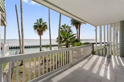 5 Tiki Circle, Tiki Island, TX 77554 - Photo 7