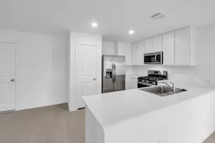 1514 Wisteria Peaks Ct, Crosby, TX 77532 - Photo 5