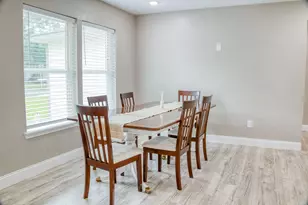 8150 Herschelwood St, Houston, TX 77033 - Photo 5