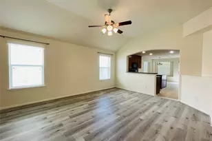 2406 Blue Reef Dr, Katy, TX 77449 - Photo 5