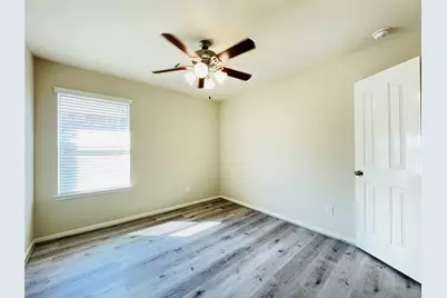 2406 Blue Reef Drive, Katy, TX 77449 - Photo 17
