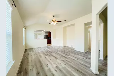 2406 Blue Reef Drive, Katy, TX 77449 - Photo 3