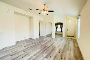 2406 Blue Reef Dr, Katy, TX 77449 - Photo 9