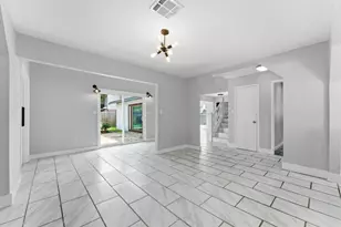 206 W North Hill Dr, Spring, TX 77388 - Photo 7