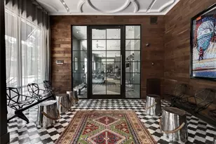 206 McGowen St, Houston, TX 77006 - Photo 19