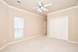 3202 Holly Meadow Dr, Houston, TX 77042 - Photo 25