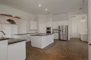 11 Lansdowne, The Woodlands, TX 77382 - Photo 15