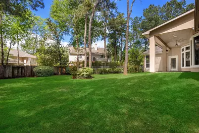 11 Lansdowne, The Woodlands, TX 77382 - Photo 37