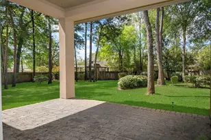 11 Lansdowne, The Woodlands, TX 77382 - Photo 35