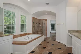 11 Lansdowne, The Woodlands, TX 77382 - Photo 23