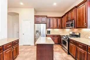 28115 Chalet Park Dr, Katy, TX 77494 - Photo 5