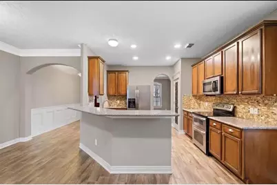 17923 Serene Shore Drive, Cypress, TX 77429 - Photo 3