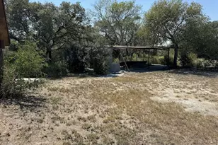 5996 Yucca Trail, Beeville, TX 78102 - Photo 17