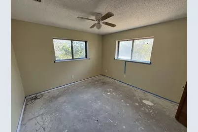 5996 Yucca Trail, Beeville, TX 78102 - Photo 9