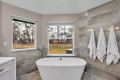 7000 Woodland Lakes Dr, Willis, TX 77378 - Photo 21