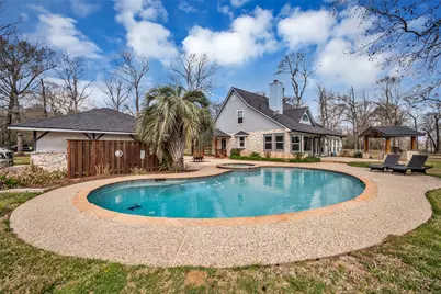 7000 Woodland Lakes Dr, Willis, TX 77378 - Photo 11